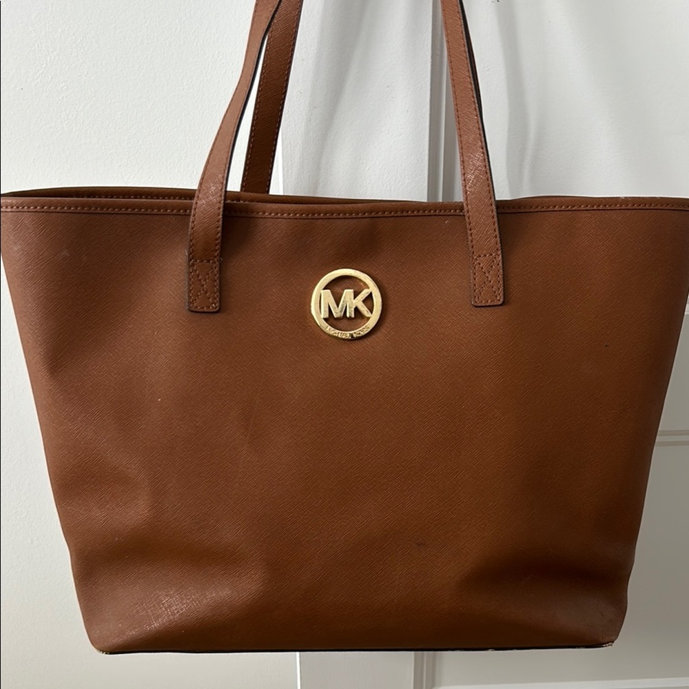 Michael Kors Brown Tote with Leather Material and Gold Emblem
